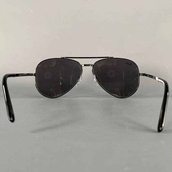 RAY-BAN New Aviator Black Metal Sunglasses - Picture 3 of 7